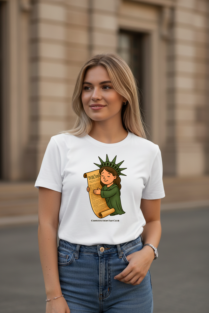 Liberty Hug Women's Tee