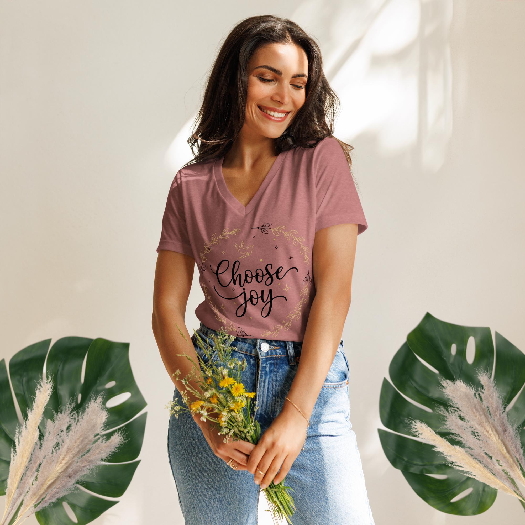 Choose Joy – Golden Wreath Tee