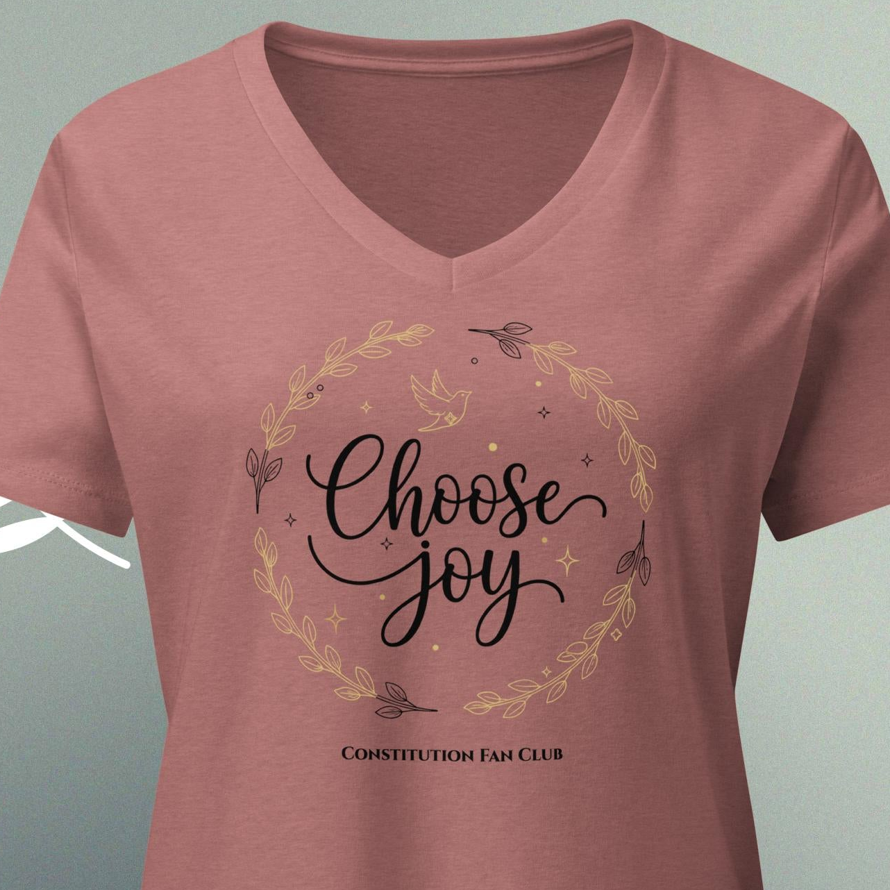 Choose Joy – Golden Wreath Tee