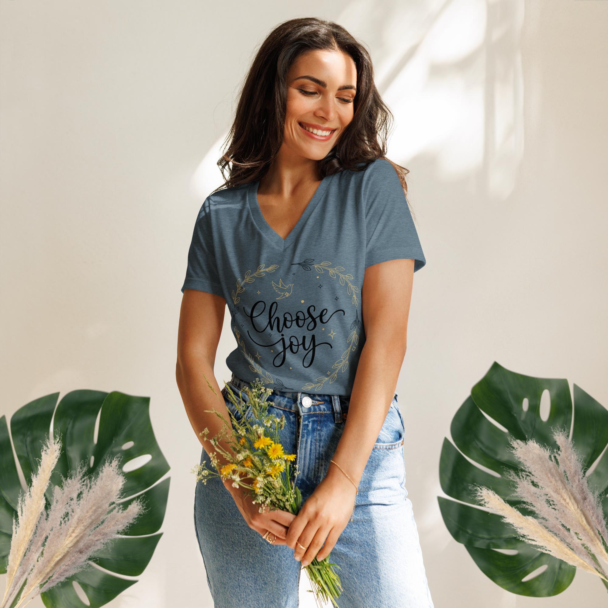 Choose Joy – Golden Wreath Tee