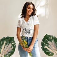Choose Joy – Golden Wreath Tee