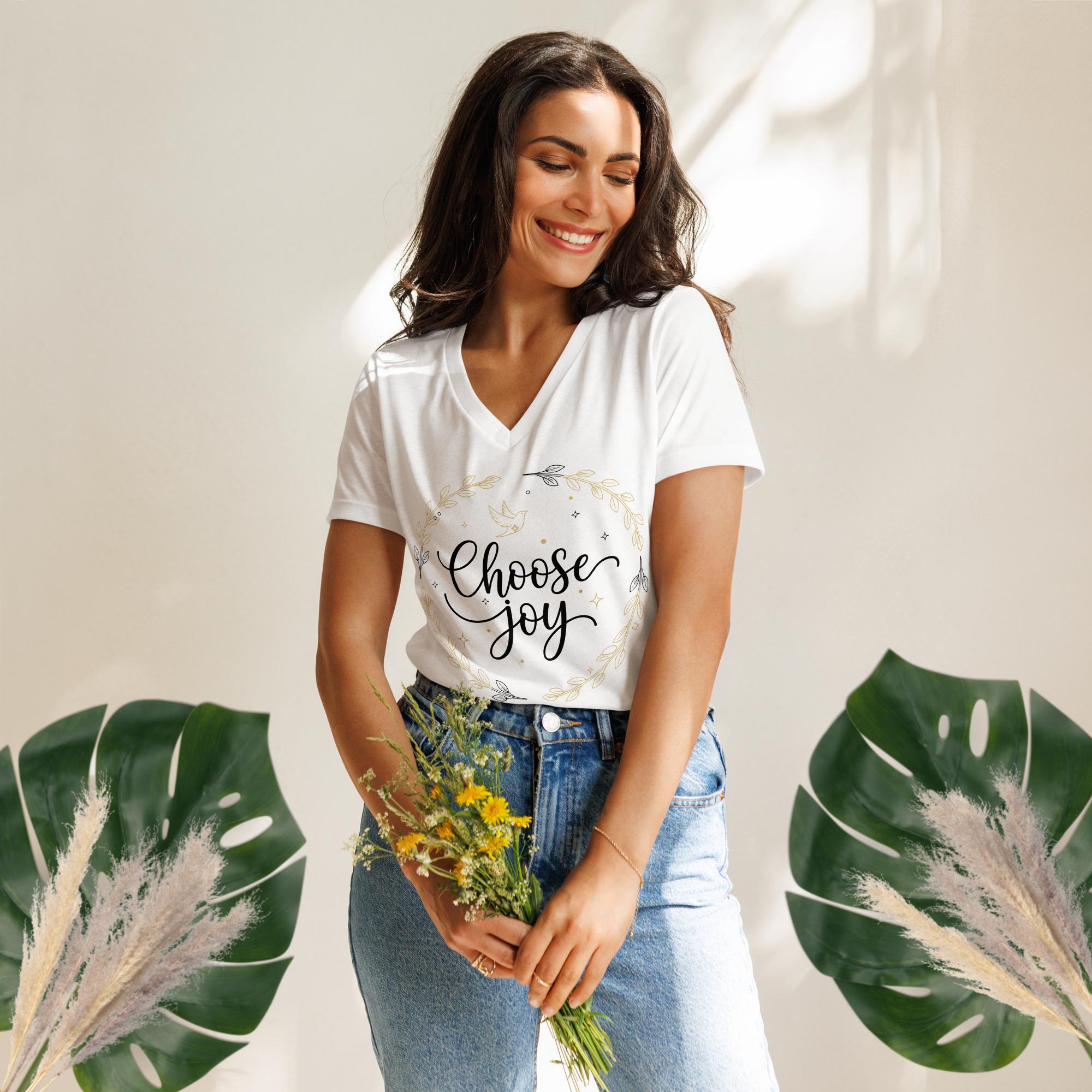 Choose Joy – Golden Wreath Tee